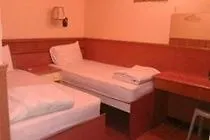 Kowloon New Hostel Hong Kong